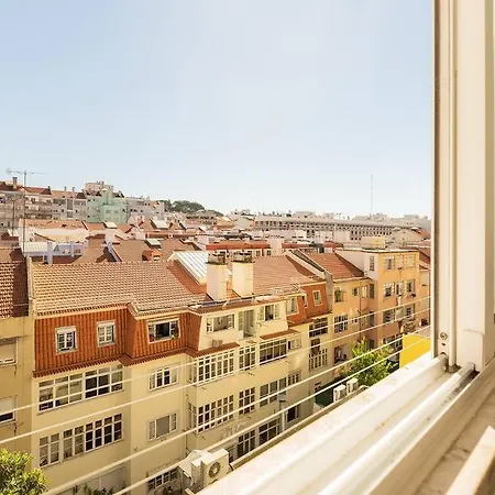 Apartman Bright Flat For 4 In Central 4mins To Anjos Station Lisboa